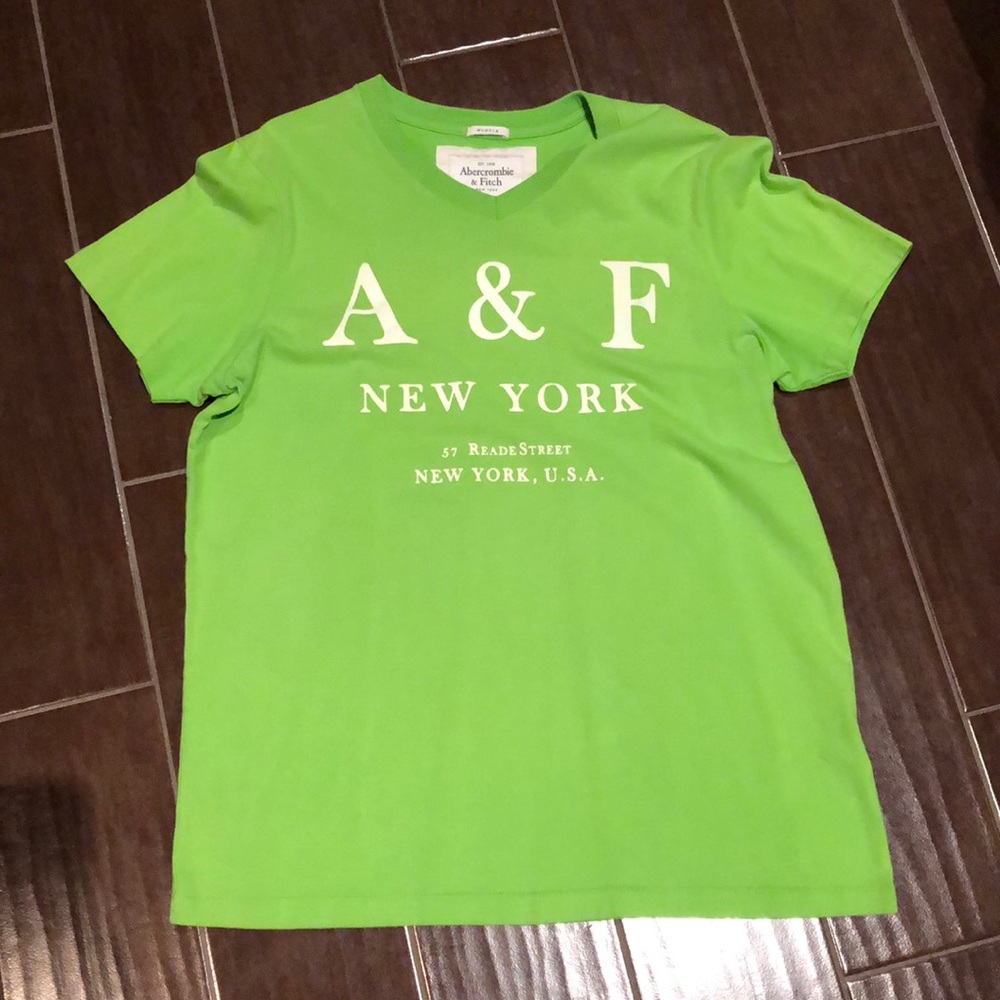 Men’s Abercrombie & Fitch green muscle shirt